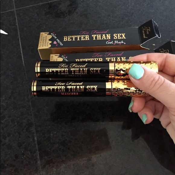 Two too Faced Mascaras - Picture 3 of 3